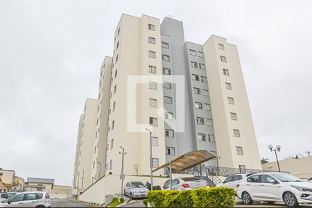 Apartamento à venda com 70m², 3 quartos e 1 vaga Apartamento à venda com 70m², 3 quartos e 1 vagaFachada do bloco