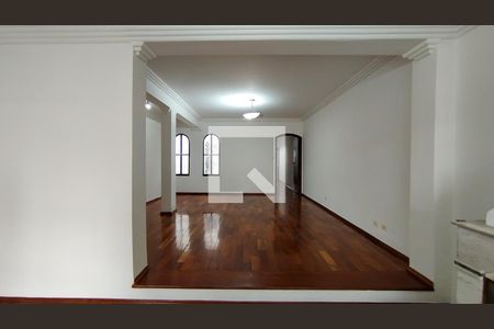 Sala de casa para alugar com 3 quartos, 237m² em Olímpico, São Caetano do Sul