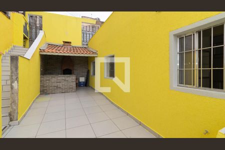 Casa para alugar com 80m², 2 quartos e 1 vagaQuintal