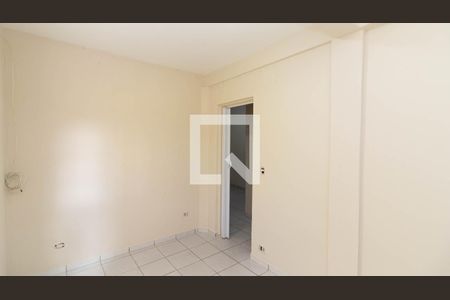 Quarto 1 de casa para alugar com 2 quartos, 80m² em Parque Cisper, São Paulo