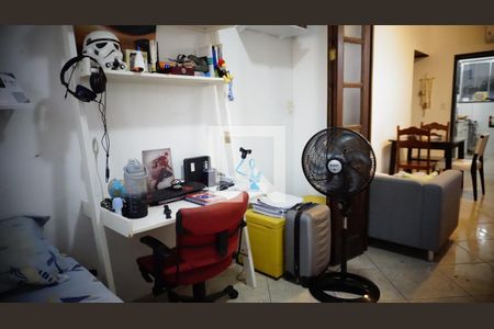 Casa à venda com 213m², 3 quartos e 3 vagasQuarto 2