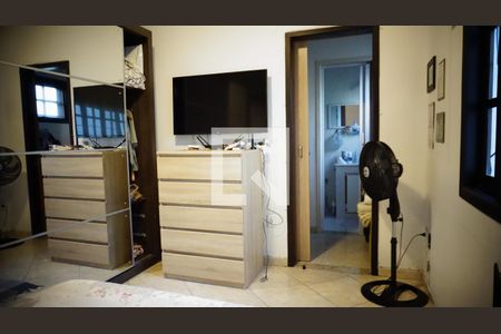 Casa à venda com 213m², 3 quartos e 3 vagasQuarto 3 Suite