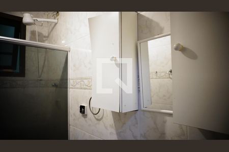 Casa à venda com 213m², 3 quartos e 3 vagasBanheiro Social