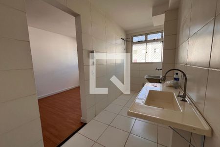 Apartamento para alugar com 52m², 2 quartos e 1 vaga Apartamento para alugar com 52m², 2 quartos e 1 vagaCozinha e Área de Serviço