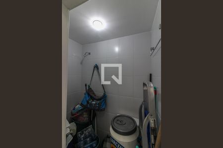 Apartamento à venda com 92m², 3 quartos e 2 vagasCozinha e Área de Serviço - Banheiro 