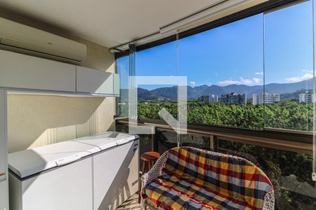 Apartamento à venda com 92m², 3 quartos e 2 vagasVaranda