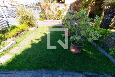 Casa à venda com 295m², 6 quartos e 2 vagasÁrea Externa