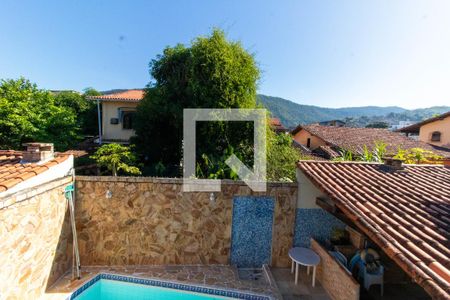 Casa à venda com 295m², 6 quartos e 2 vagasQuarto 5