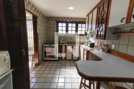 Casa à venda com 295m², 6 quartos e 2 vagasCozinha