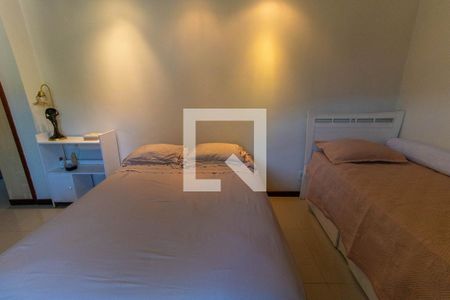 Casa à venda com 295m², 6 quartos e 2 vagasQuarto 5