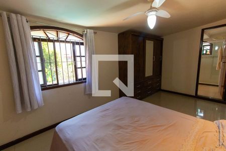 Casa à venda com 295m², 6 quartos e 2 vagasQuarto 5