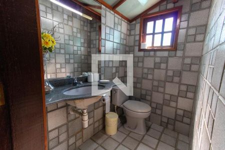 Casa à venda com 295m², 6 quartos e 2 vagasLavabo