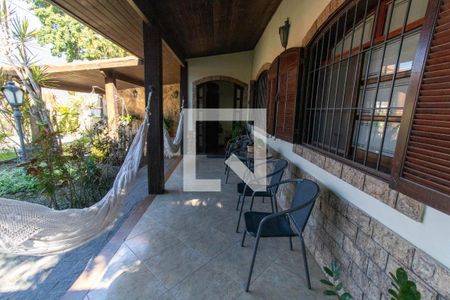 Casa à venda com 295m², 6 quartos e 2 vagasVaranda