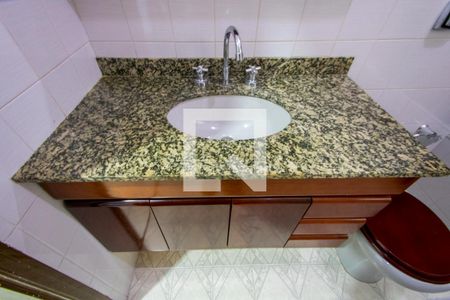 Casa à venda com 120m², 2 quartos e 1 vaga Casa à venda com 120m², 2 quartos e 1 vagaBanheiro social 1