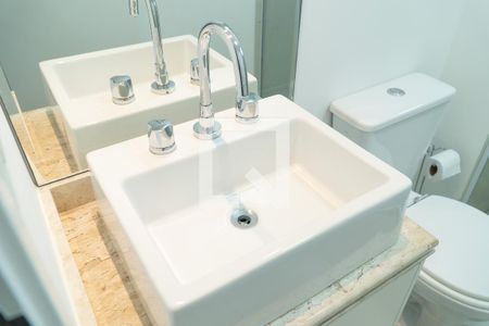 Apartamento à venda com 91m², 2 quartos e 2 vagasBanheiro da Suíte 1