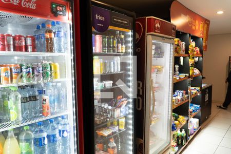 Apartamento à venda com 91m², 2 quartos e 2 vagasÁrea comum - Mercadinho