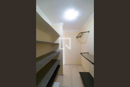 Casa à venda com 249m², 3 quartos e 5 vagasCloset da Suíte