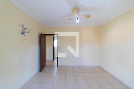 Casa à venda com 249m², 3 quartos e 5 vagasQuarto 02