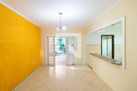 Casa à venda com 249m², 3 quartos e 5 vagasSala de Jantar
