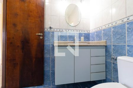 Casa à venda com 249m², 3 quartos e 5 vagasBanheiro da Suíte