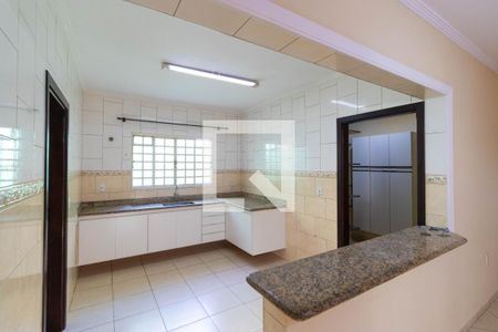 Casa à venda com 249m², 3 quartos e 5 vagasCozinha