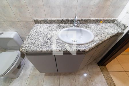 Casa à venda com 249m², 3 quartos e 5 vagasBanheiro 