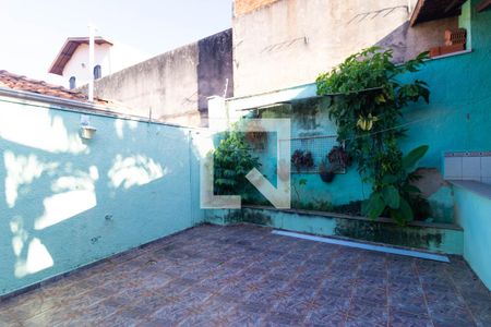 Casa à venda com 249m², 3 quartos e 5 vagasQuintal