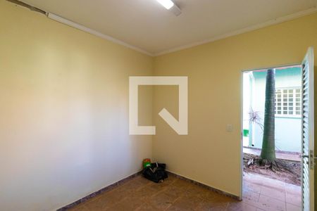 Casa à venda com 249m², 3 quartos e 5 vagasQuarto de Serviço