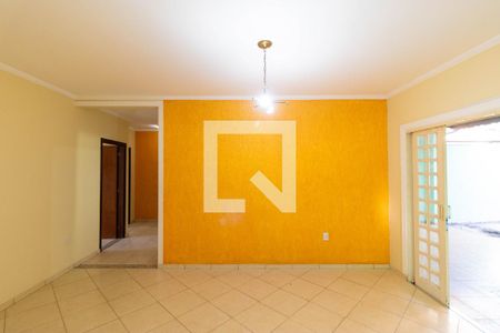 Casa à venda com 249m², 3 quartos e 5 vagasSala de Jantar