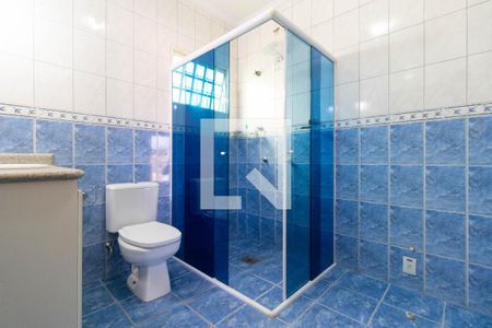 Casa à venda com 249m², 3 quartos e 5 vagasBanheiro da Suíte
