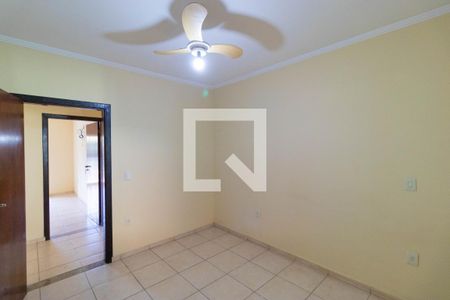 Casa à venda com 249m², 3 quartos e 5 vagasQuarto 01
