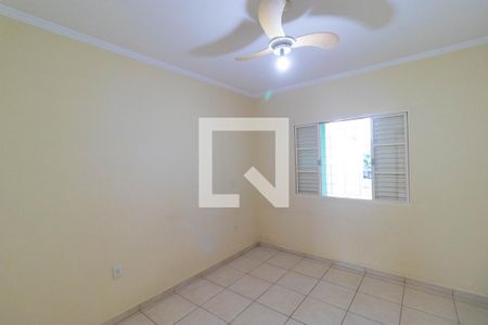 Casa à venda com 249m², 3 quartos e 5 vagasQuarto 01