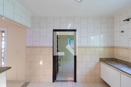 Casa à venda com 249m², 3 quartos e 5 vagasCozinha