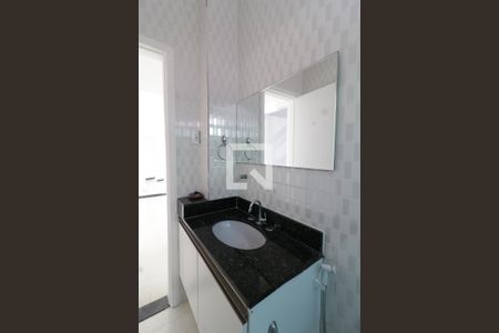 Apartamento para alugar com 55m², 2 quartos e 1 vagaBanheiro