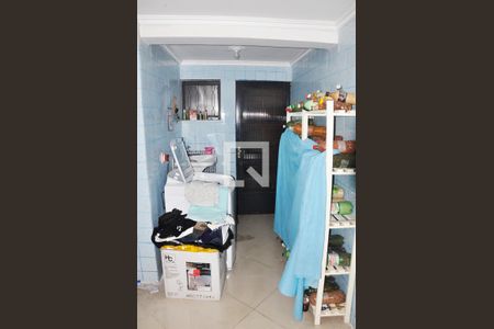 Casa à venda com 600m², 5 quartos e 3 vagas Casa à venda com 600m², 5 quartos e 3 vagas Área de Serviço