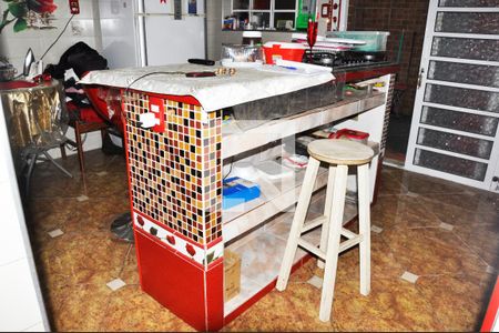 Casa à venda com 600m², 5 quartos e 3 vagas Casa à venda com 600m², 5 quartos e 3 vagasCozinha