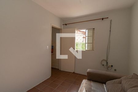 Sala  de casa para alugar com 1 quarto, 30m² em Taquaral, Campinas