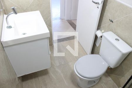 Apartamento para alugar com 92m², 2 quartos e sem vagaBanheiro