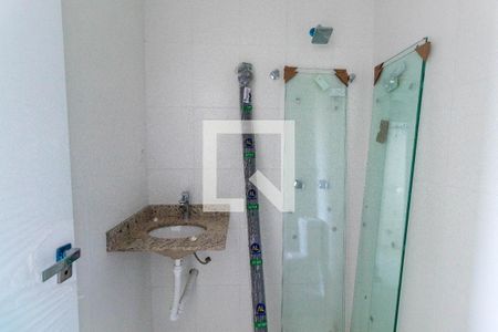 Apartamento à venda com 71m², 2 quartos e 1 vaga Apartamento à venda com 71m², 2 quartos e 1 vagaBanheiro da Suíte