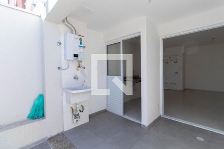 Apartamento à venda com 71m², 2 quartos e 1 vaga Apartamento à venda com 71m², 2 quartos e 1 vagaLavanderia