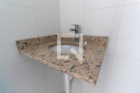 Apartamento à venda com 71m², 2 quartos e 1 vaga Apartamento à venda com 71m², 2 quartos e 1 vagaBanheiro 2