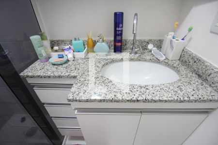 Apartamento à venda com 114m², 3 quartos e 2 vagasBanheiro 