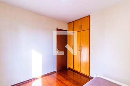 Apartamento para alugar com 62m², 3 quartos e 1 vagaQuarto 2