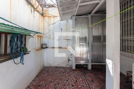 Casa à venda com 111m², 2 quartos e sem vagaÁrea de Serviço