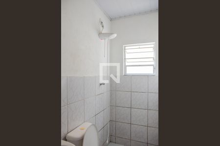Casa à venda com 170m², 6 quartos e 2 vagasBanheiro 3