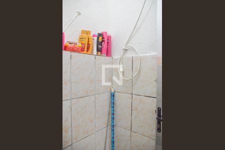 Casa à venda com 170m², 6 quartos e 2 vagasBanheiro 4