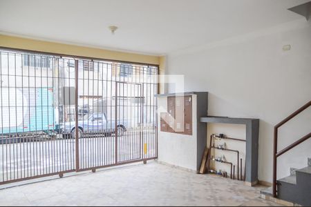 Casa à venda com 170m², 6 quartos e 2 vagasGaragem