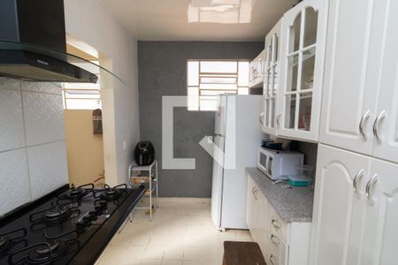 Apartamento à venda com 64m², 3 quartos e 2 vagasCozinha