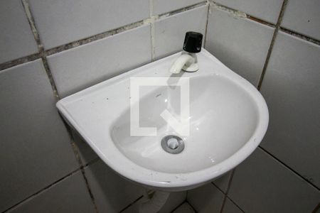 Casa à venda com 60m², 1 quarto e sem vagaBanheiro