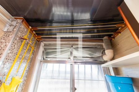 Apartamento à venda com 60m², 2 quartos e 1 vagaCozinha e Área de Serviço